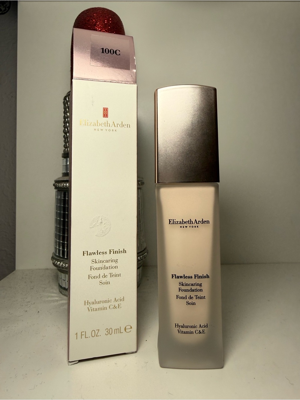 Elizabeth Arden Flawless Finish Foundation - Light Beige (100C)